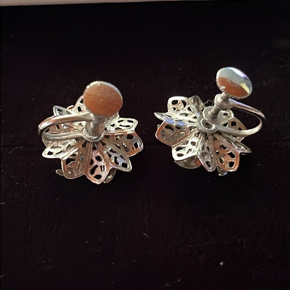 Vintages Earrings and matching brooch - Picture 7 of 8